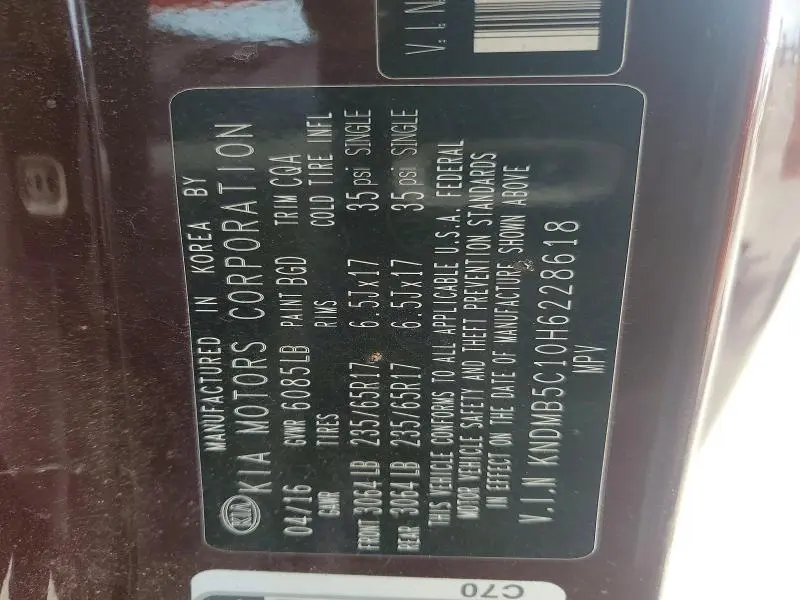 2017 KIA SEDONA LX  