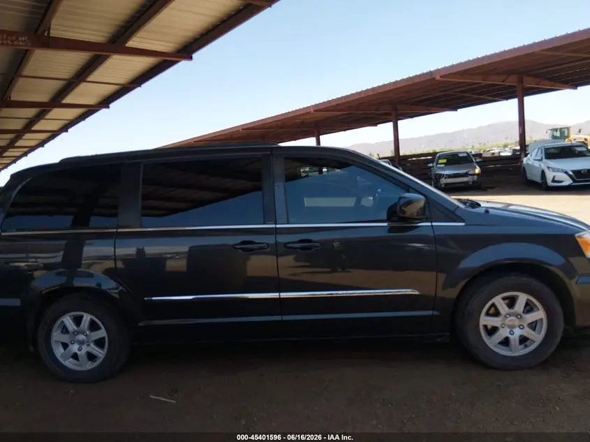 2012 CHRYSLER TOWN & COUNTRY TOURING