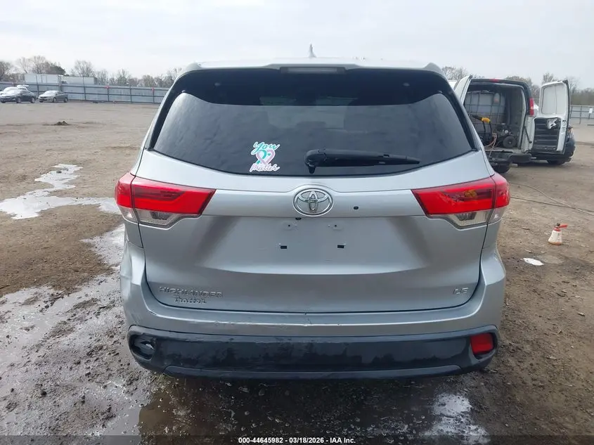 2018 TOYOTA HIGHLANDER LE PLUS