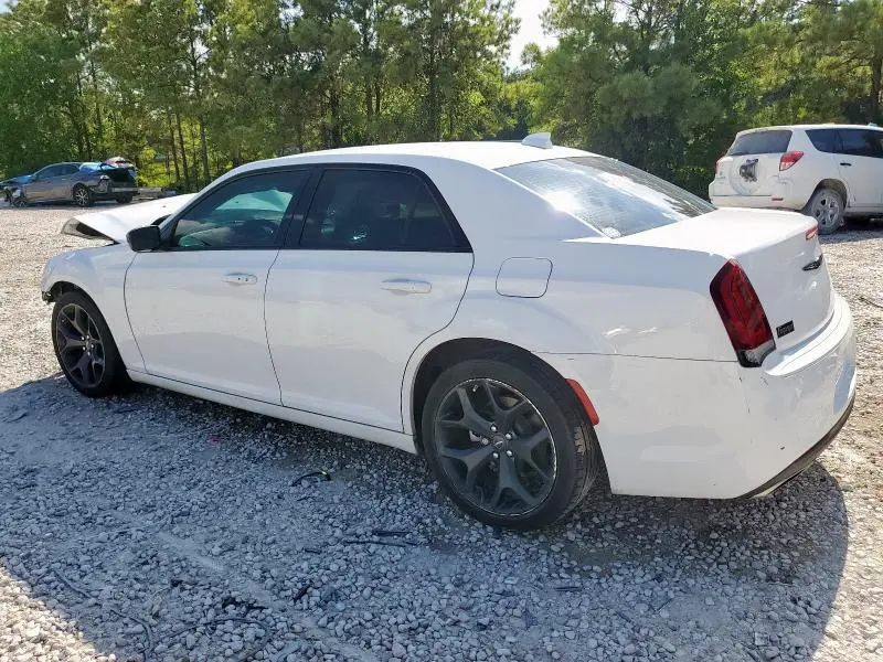 2022 CHRYSLER 300 TOURING  