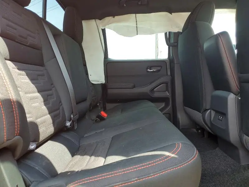 2025 NISSAN FRONTIER PRO-X  