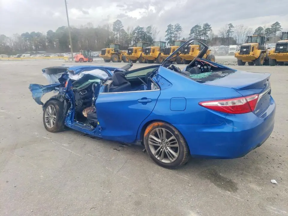 2017 TOYOTA CAMRY   