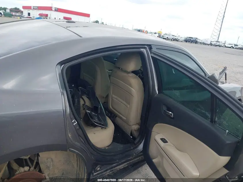 2014 DODGE CHARGER SE