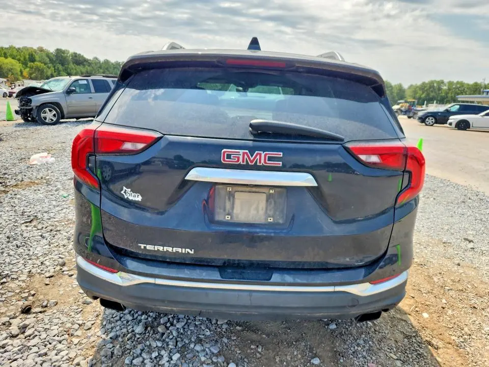 2018 GMC TERRAIN SLT  