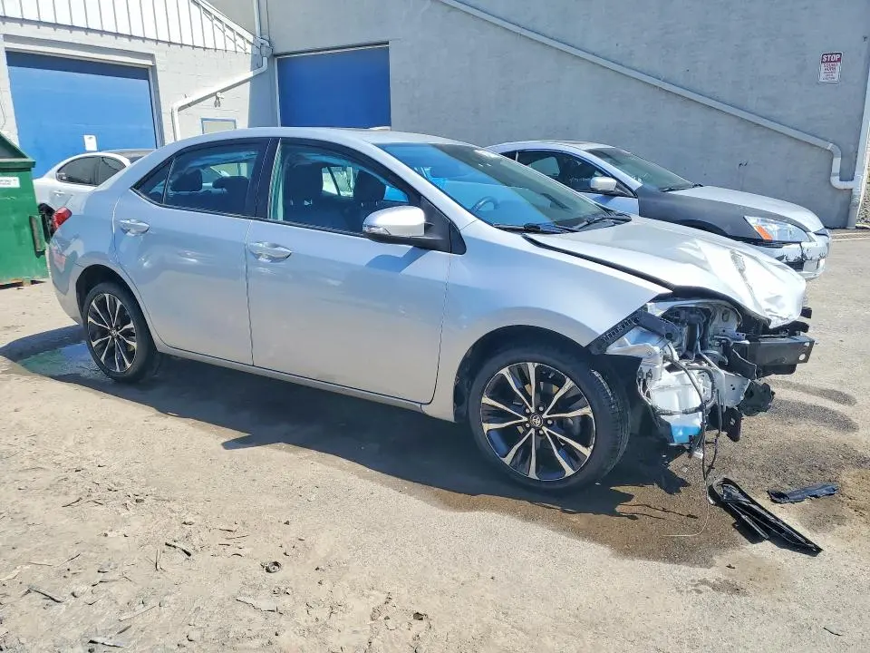 2019 TOYOTA COROLLA XSE  