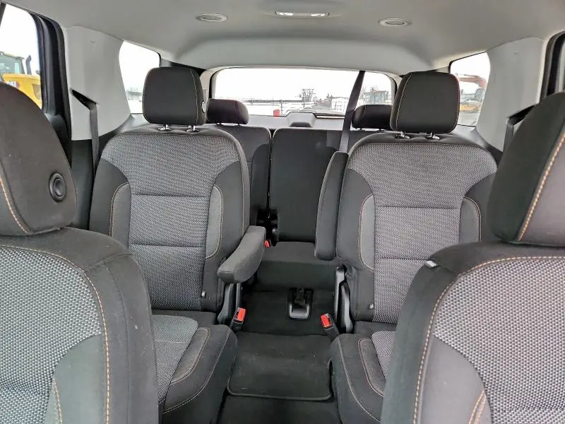 2018 CHEVROLET TRAVERSE LT  