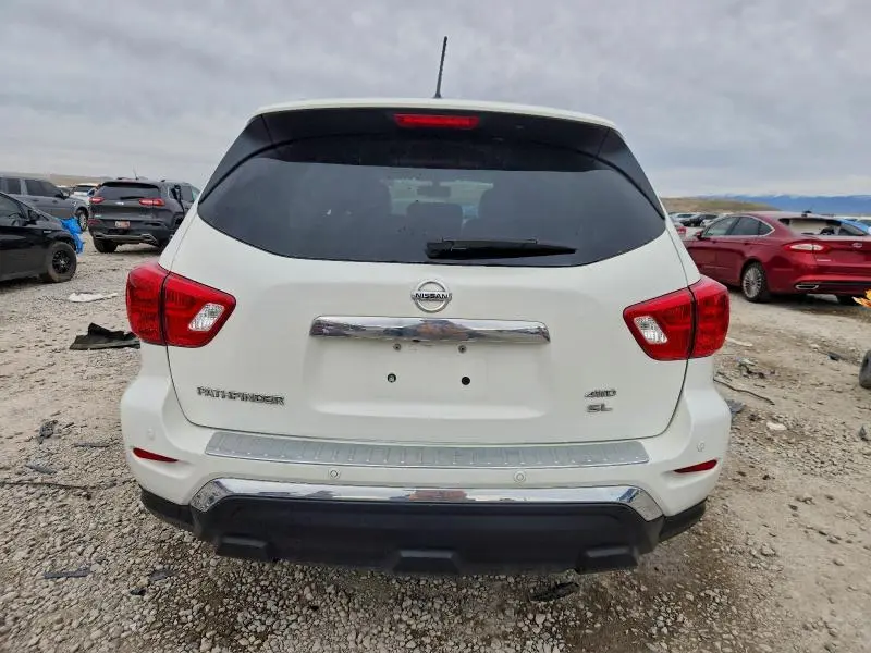 2017 NISSAN PATHFINDER S  