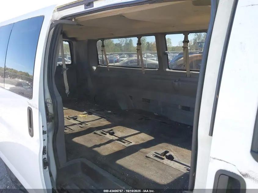 2012 CHEVROLET EXPRESS 3500 LT