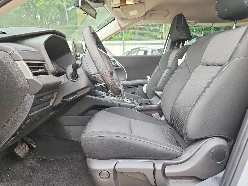 2022 MITSUBISHI OUTLANDER ES  