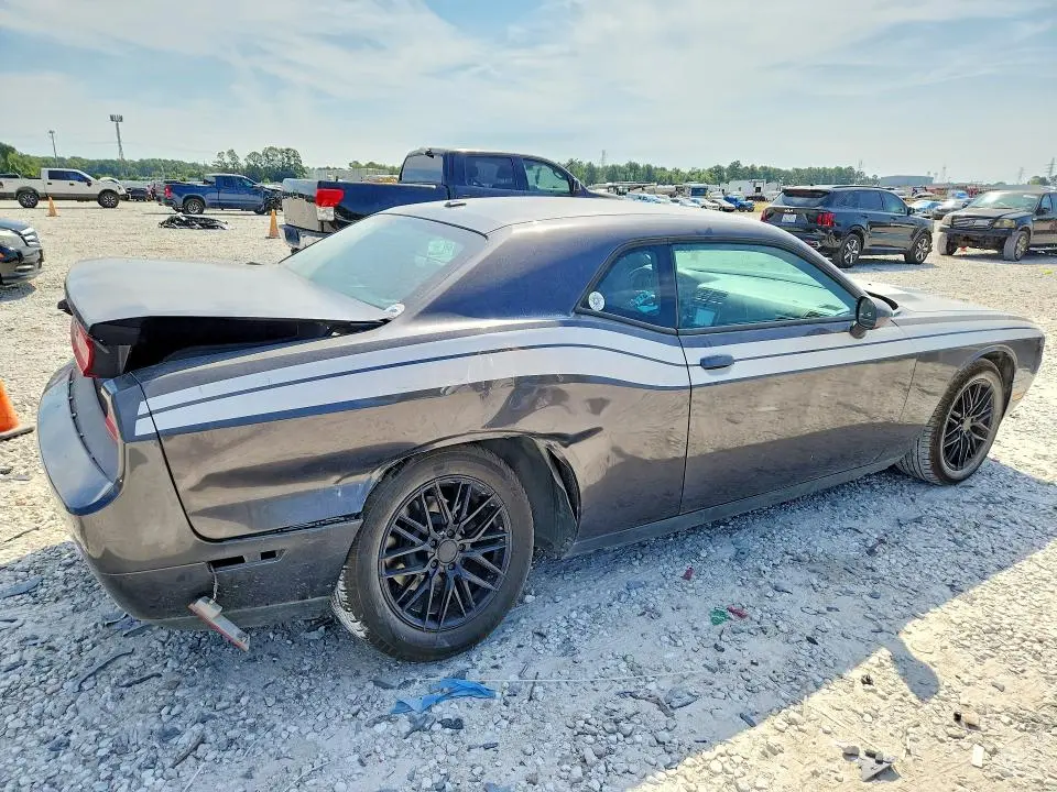 2014 DODGE CHALLENGER SXT  