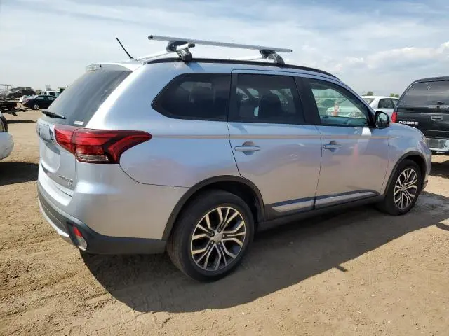 2016 MITSUBISHI OUTLANDER SE  