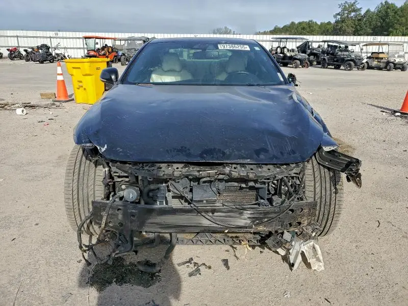 2017 INFINITI Q60 PREMIUM  