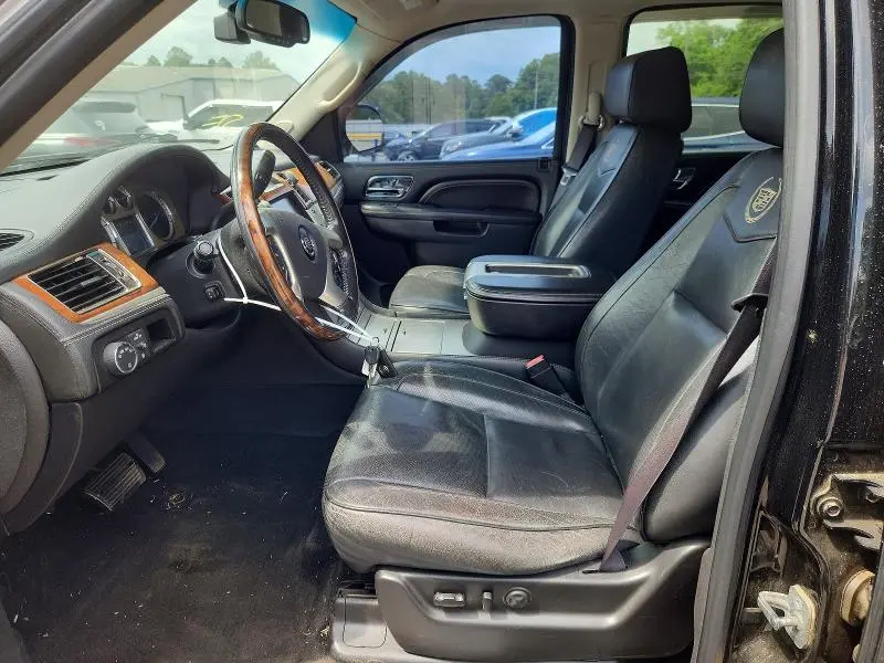 2012 CADILLAC ESCALADE PLATINUM  
