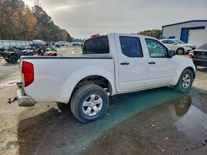 2011 NISSAN FRONTIER S  