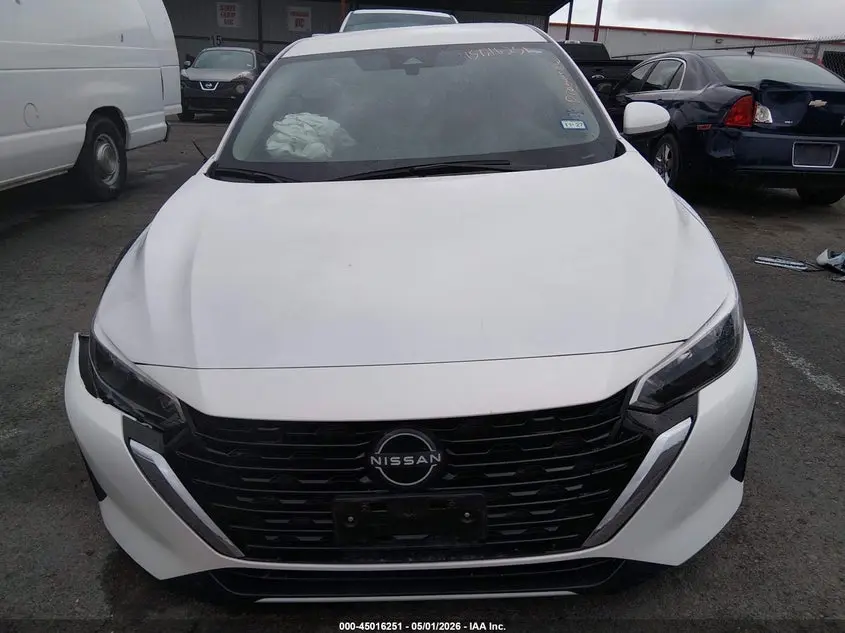 2025 NISSAN SENTRA SV
