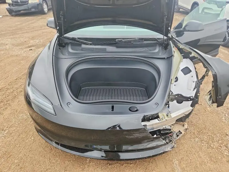2026 TESLA MODEL 3   