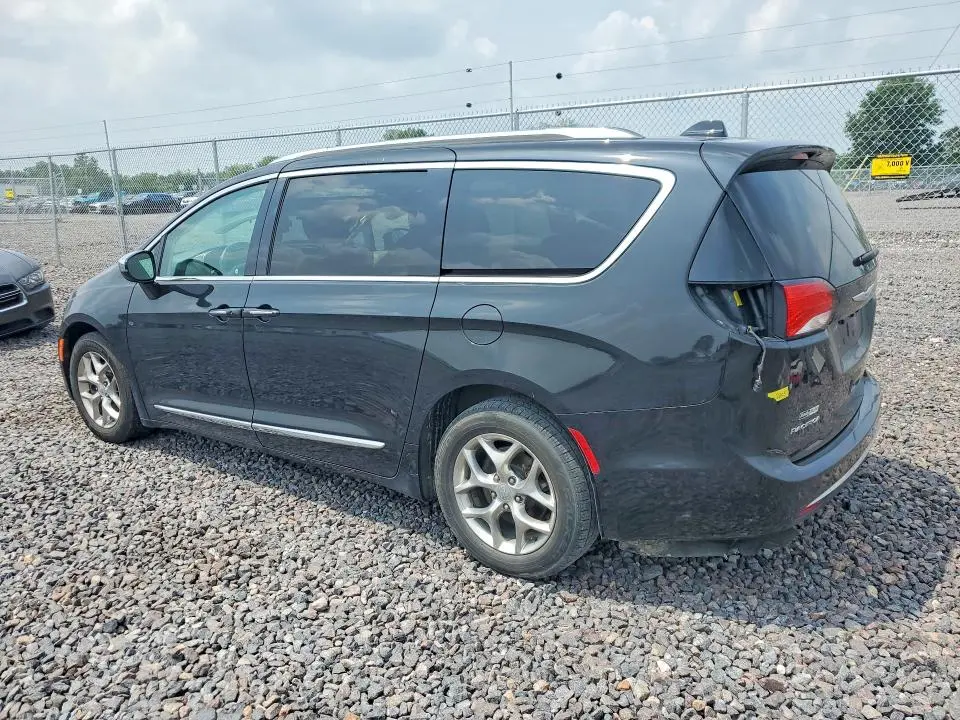 2018 CHRYSLER PACIFICA LIMITED  
