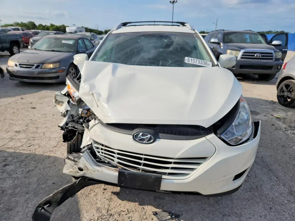 2012 HYUNDAI TUCSON GLS  