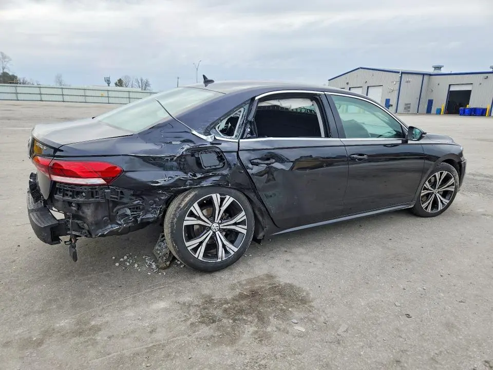 2022 VOLKSWAGEN PASSAT SE  