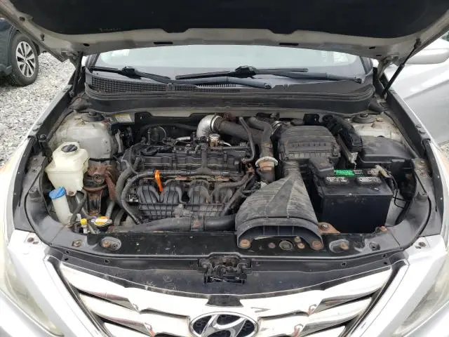 2011 HYUNDAI SONATA SE  