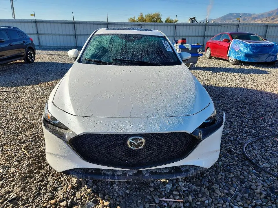 2022 MAZDA 3 PREFERRED  