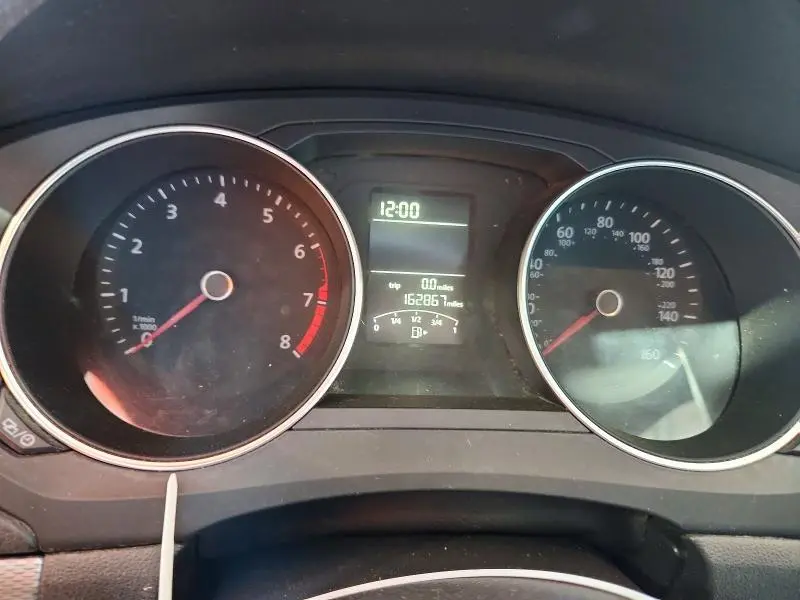 2016 VOLKSWAGEN JETTA SE  
