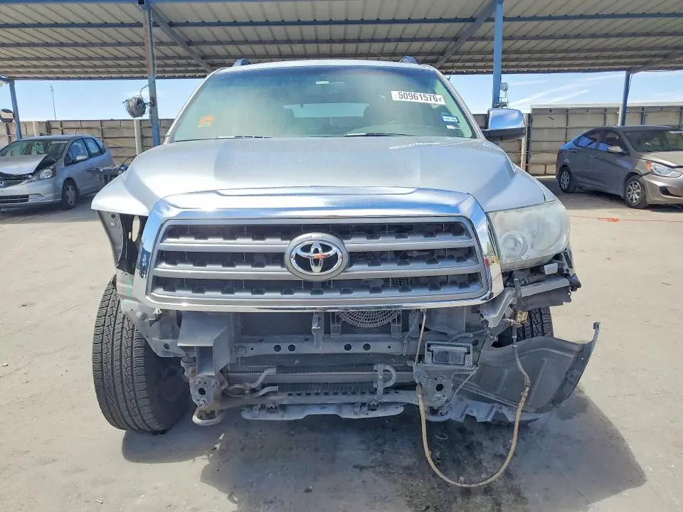 2010 TOYOTA SEQUOIA PLATINUM  