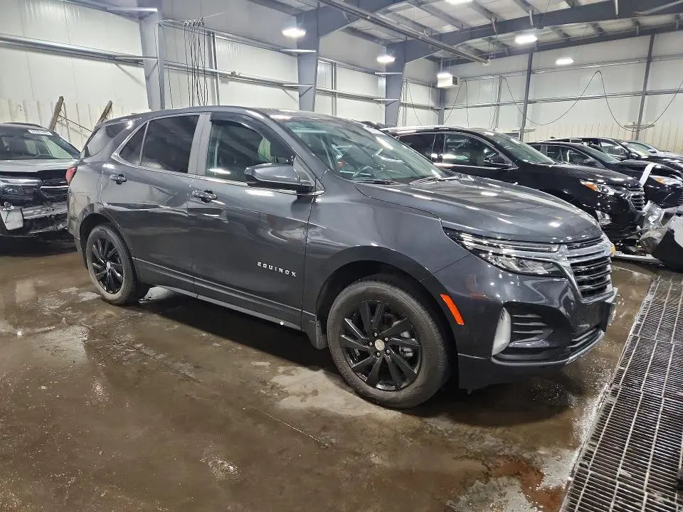 2022 CHEVROLET EQUINOX LT  