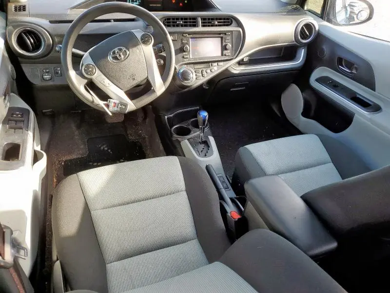 2014 TOYOTA PRIUS C   