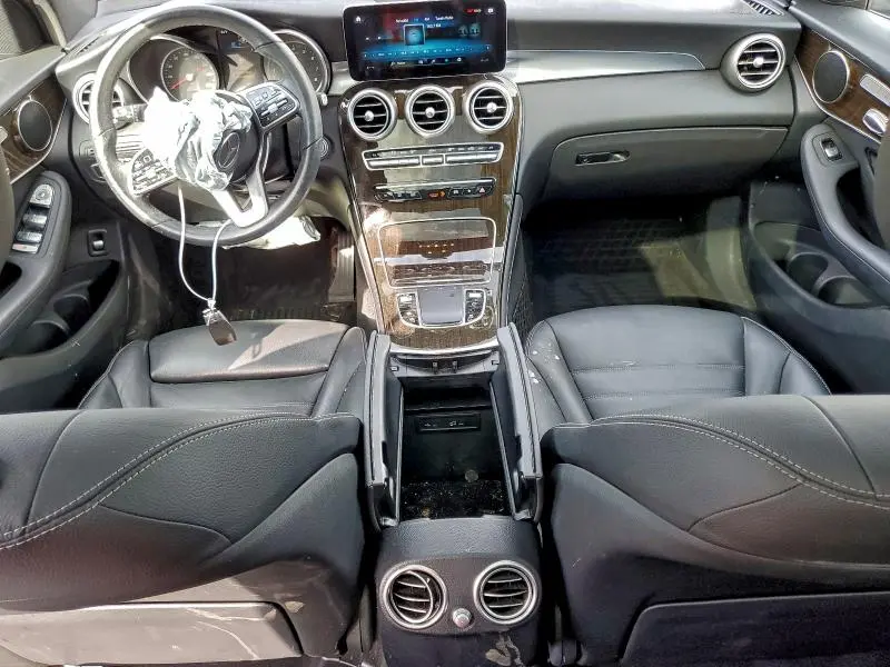 2020 MERCEDES-BENZ GLC 300 4MATIC  