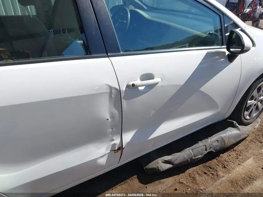 2013 KIA RIO LX