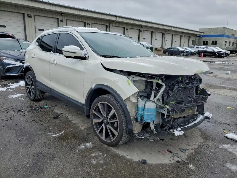 2017 NISSAN ROGUE SPORT S  