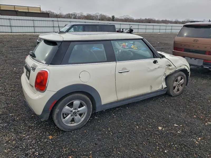 2016 MINI COOPER   
