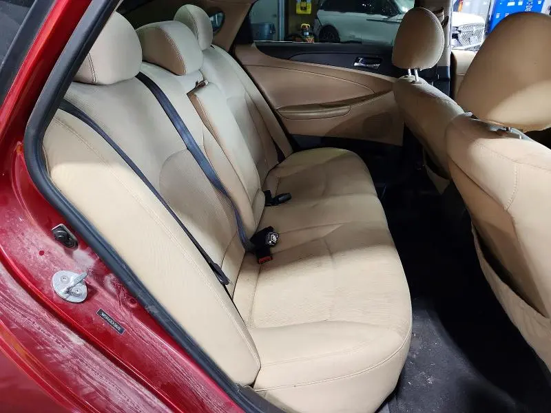 2012 HYUNDAI SONATA GLS  