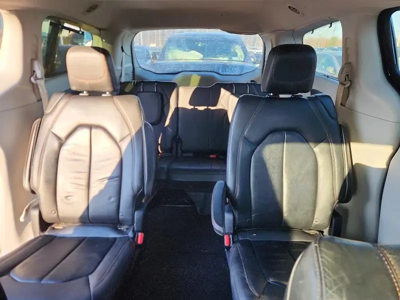 2017 CHRYSLER PACIFICA TOURING L  