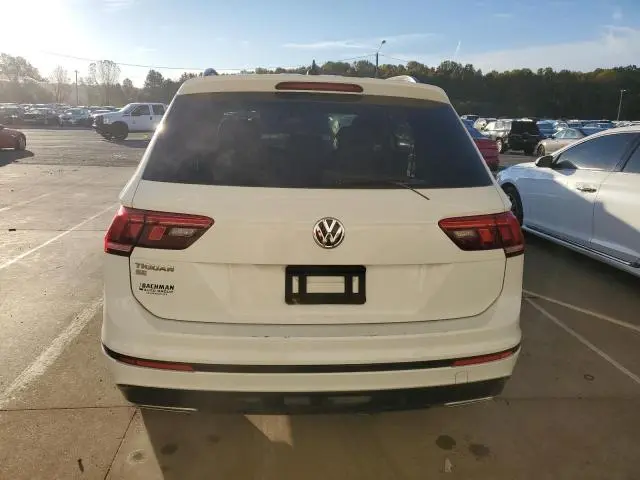 2021 VOLKSWAGEN TIGUAN SE  