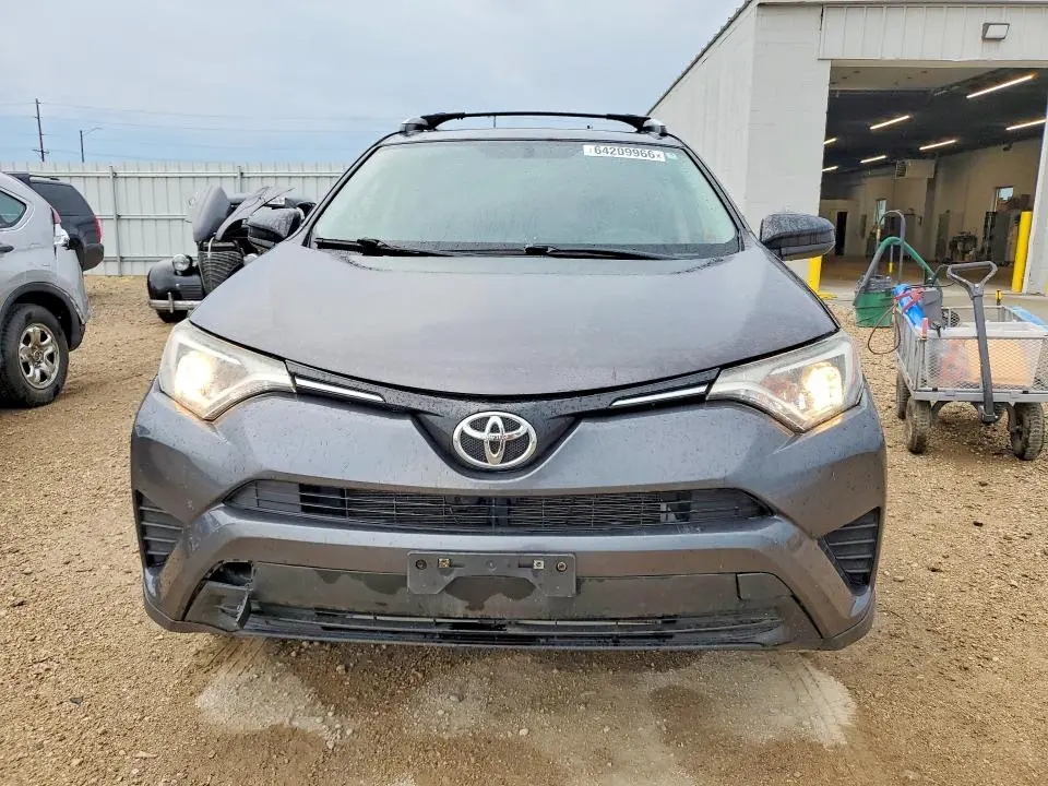 2016 TOYOTA RAV4 LE  