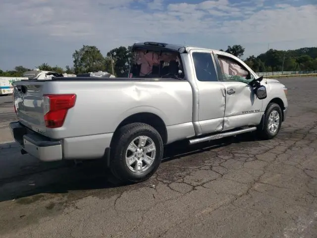 2018 NISSAN TITAN SV  