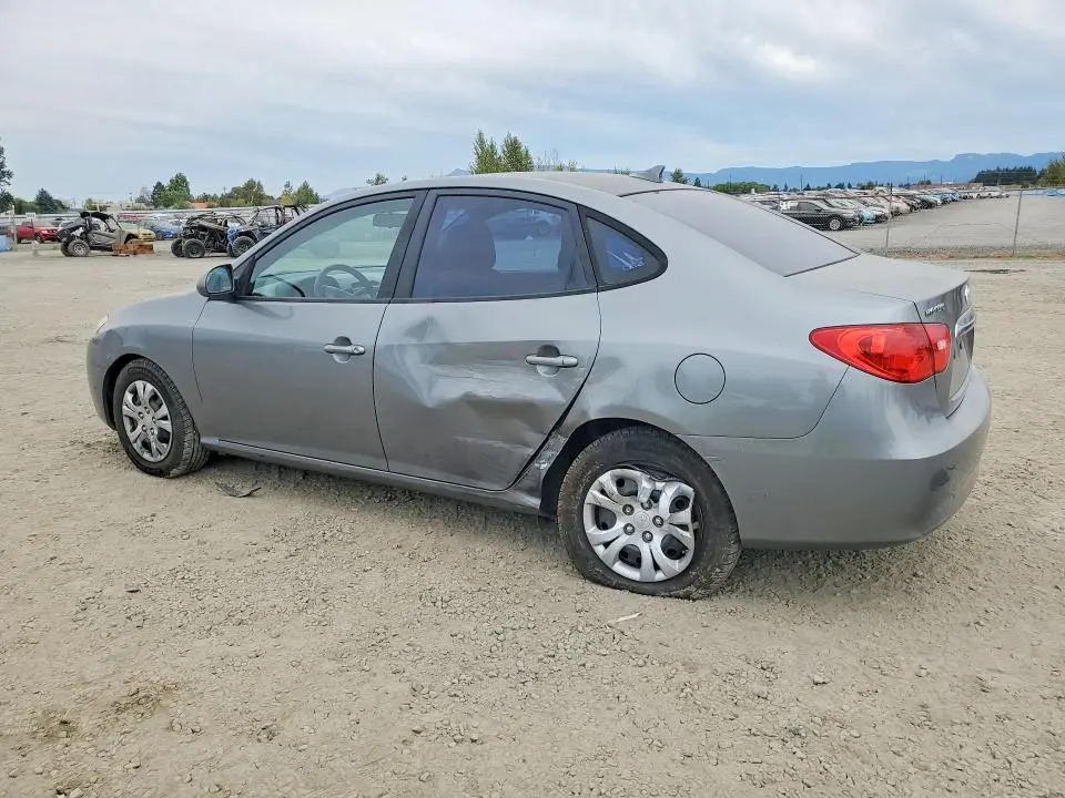 2010 HYUNDAI ELANTRA GLS  