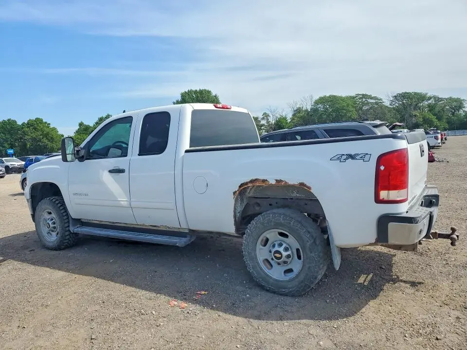 2011 GMC SIERRA K2500 SLE  