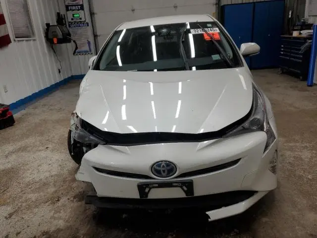 2016 TOYOTA PRIUS   