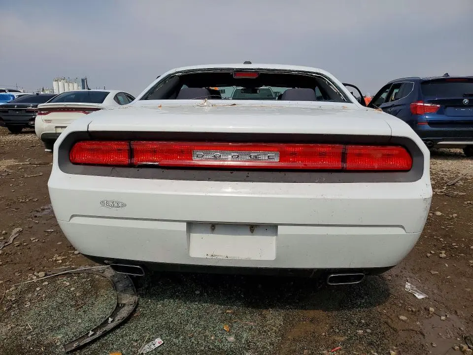 2011 DODGE CHALLENGER   