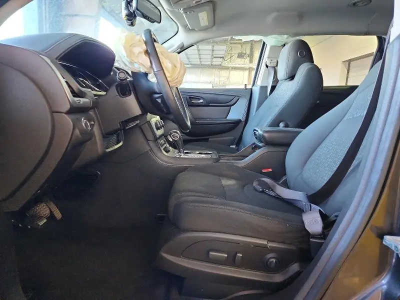 2013 GMC ACADIA SLE  