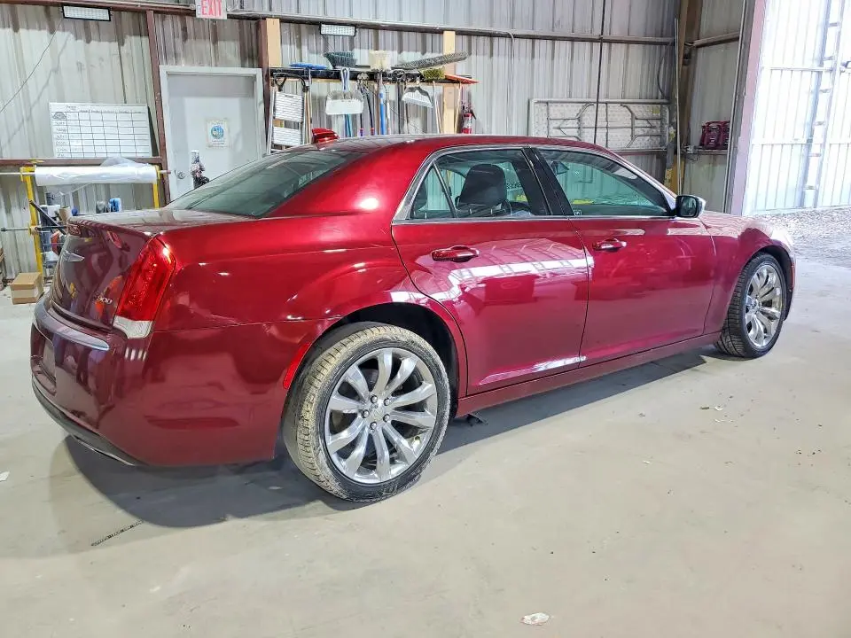 2018 CHRYSLER 300 TOURING  