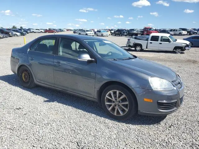 2010 VOLKSWAGEN JETTA SE  