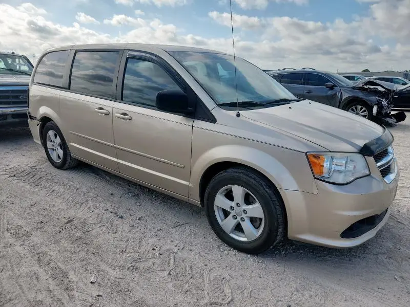 2013 DODGE GRAND CARAVAN SE  