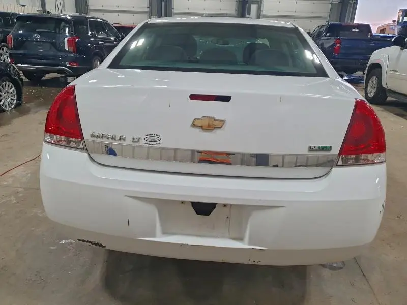 2011 CHEVROLET IMPALA LT  