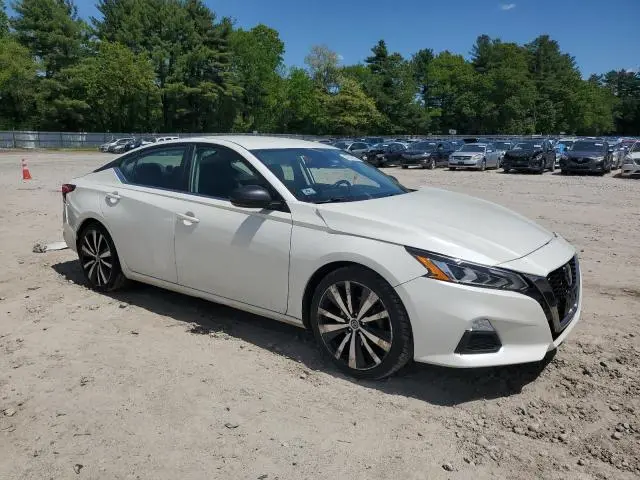 2019 NISSAN ALTIMA SR  