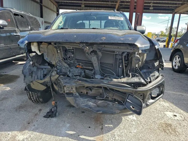 2019 NISSAN TITAN S  