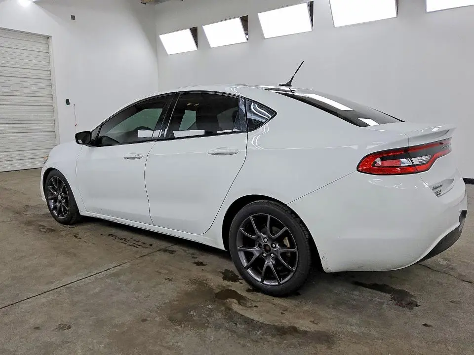 2015 DODGE DART SE  